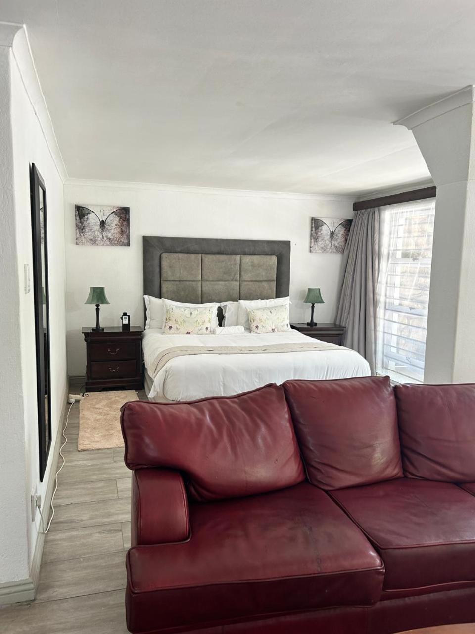 Calla Lily Guesthouse Mbombela Eksteriør bilde