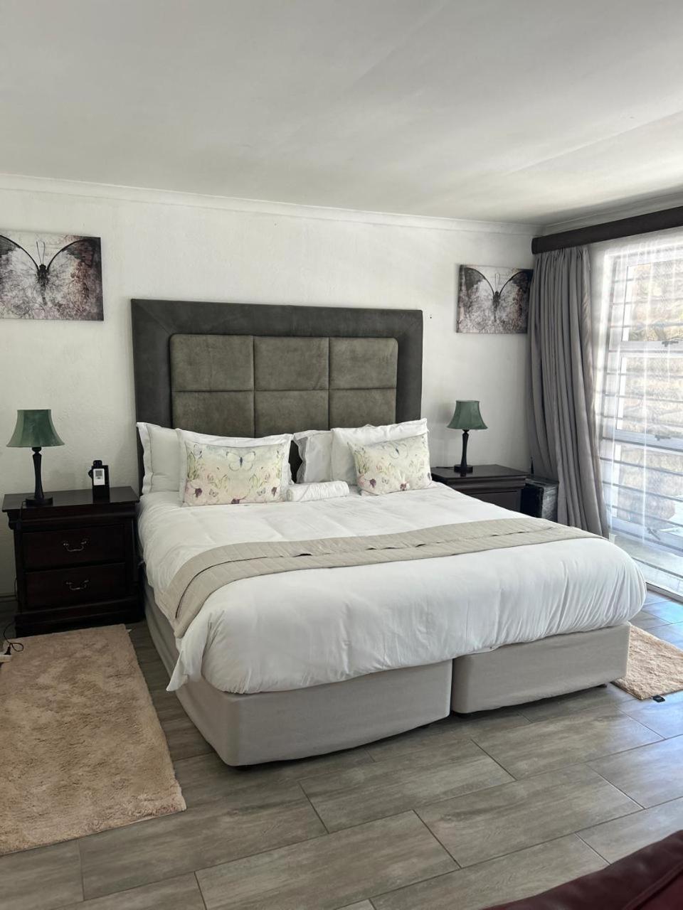 Calla Lily Guesthouse Mbombela Eksteriør bilde
