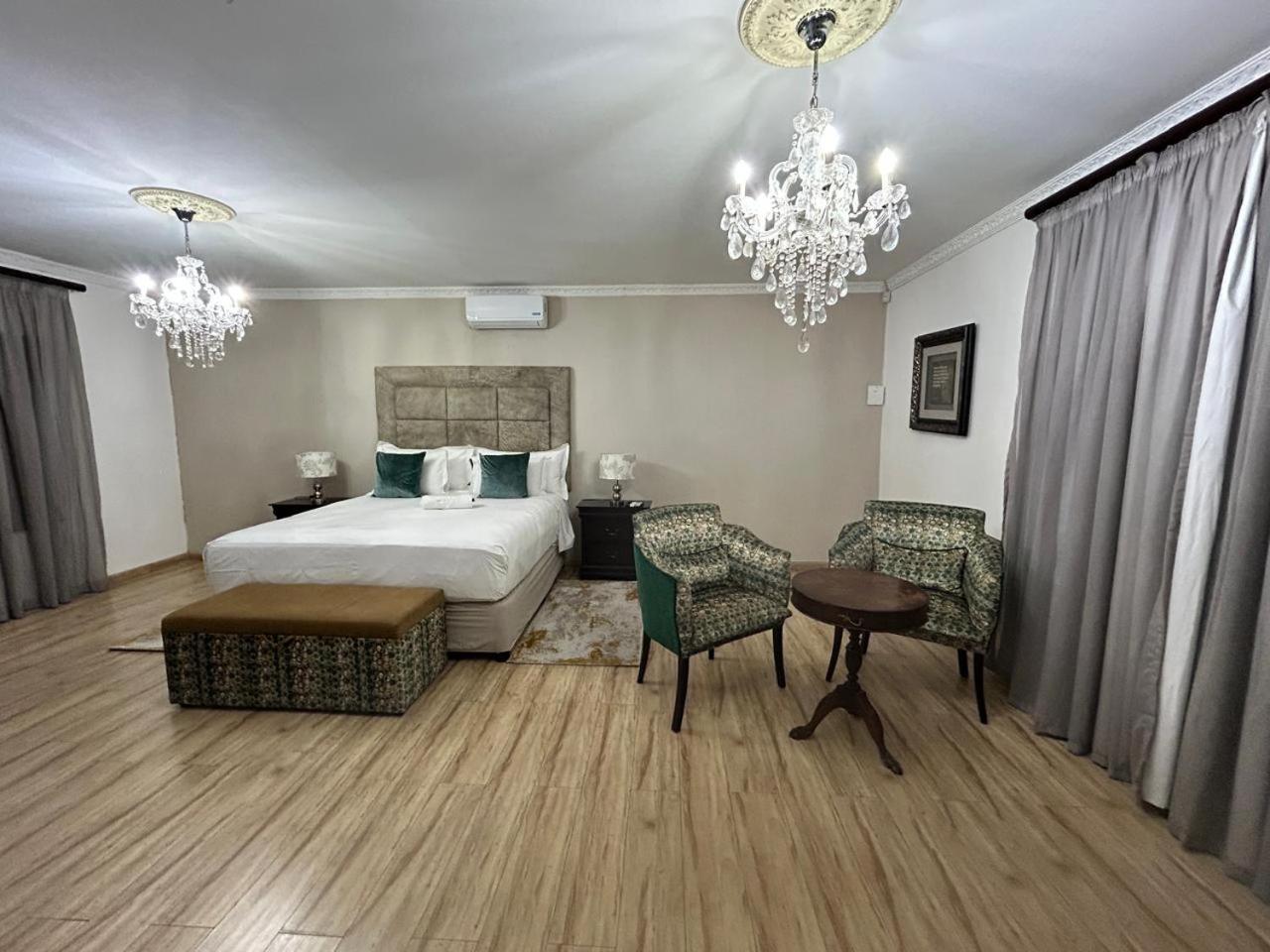Calla Lily Guesthouse Mbombela Eksteriør bilde
